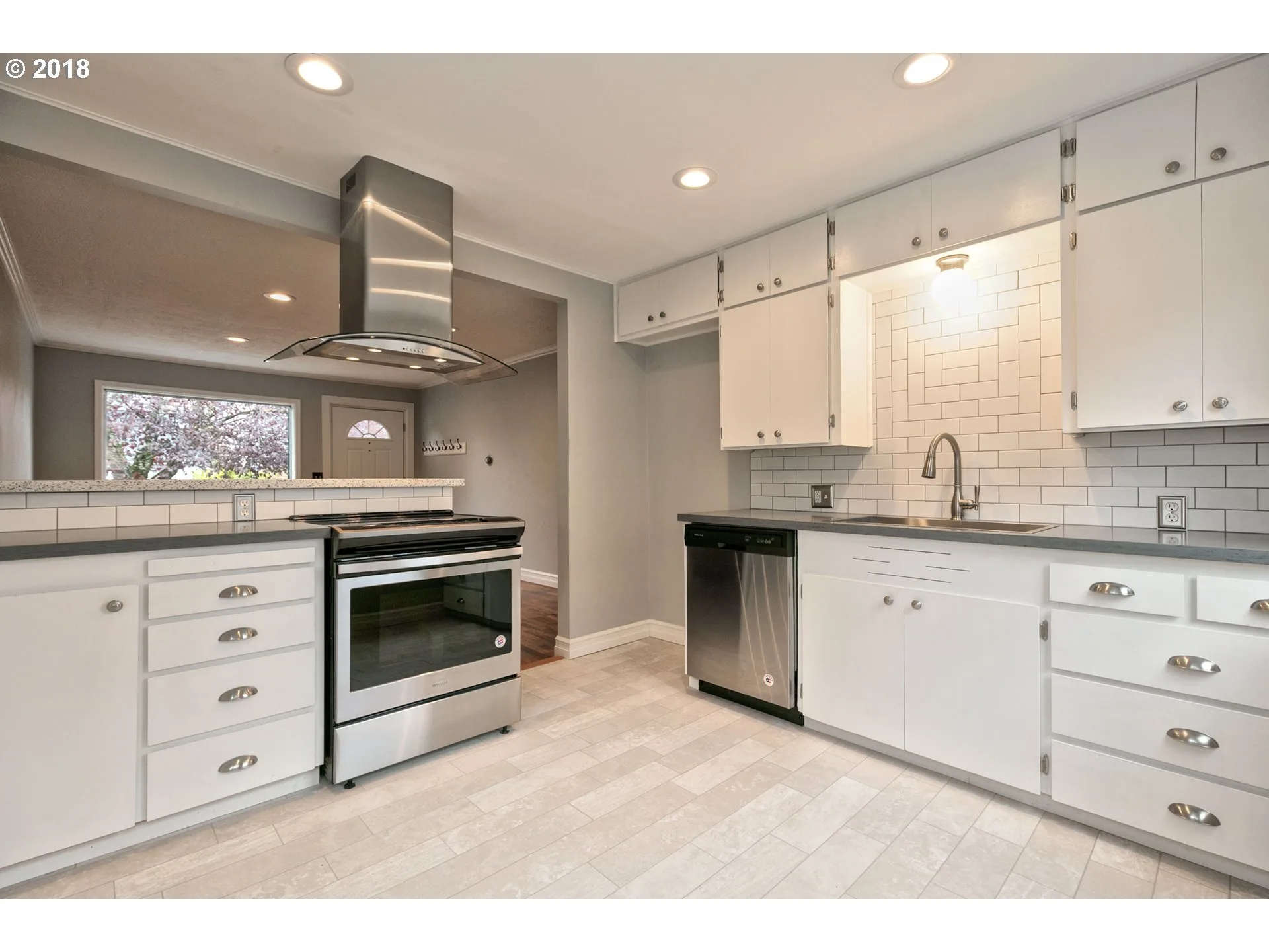 N Willis Blvd Residential Renovation thumbnail 8