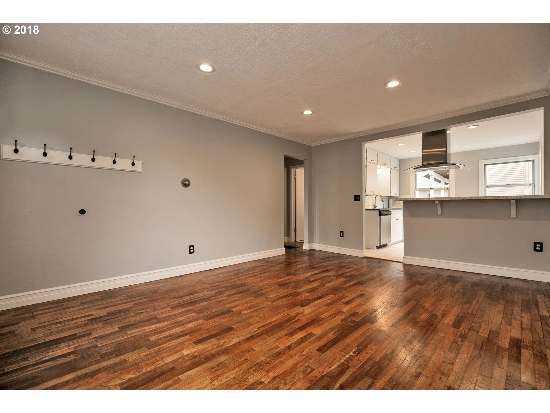 N Willis Blvd Residential Renovation thumbnail 9