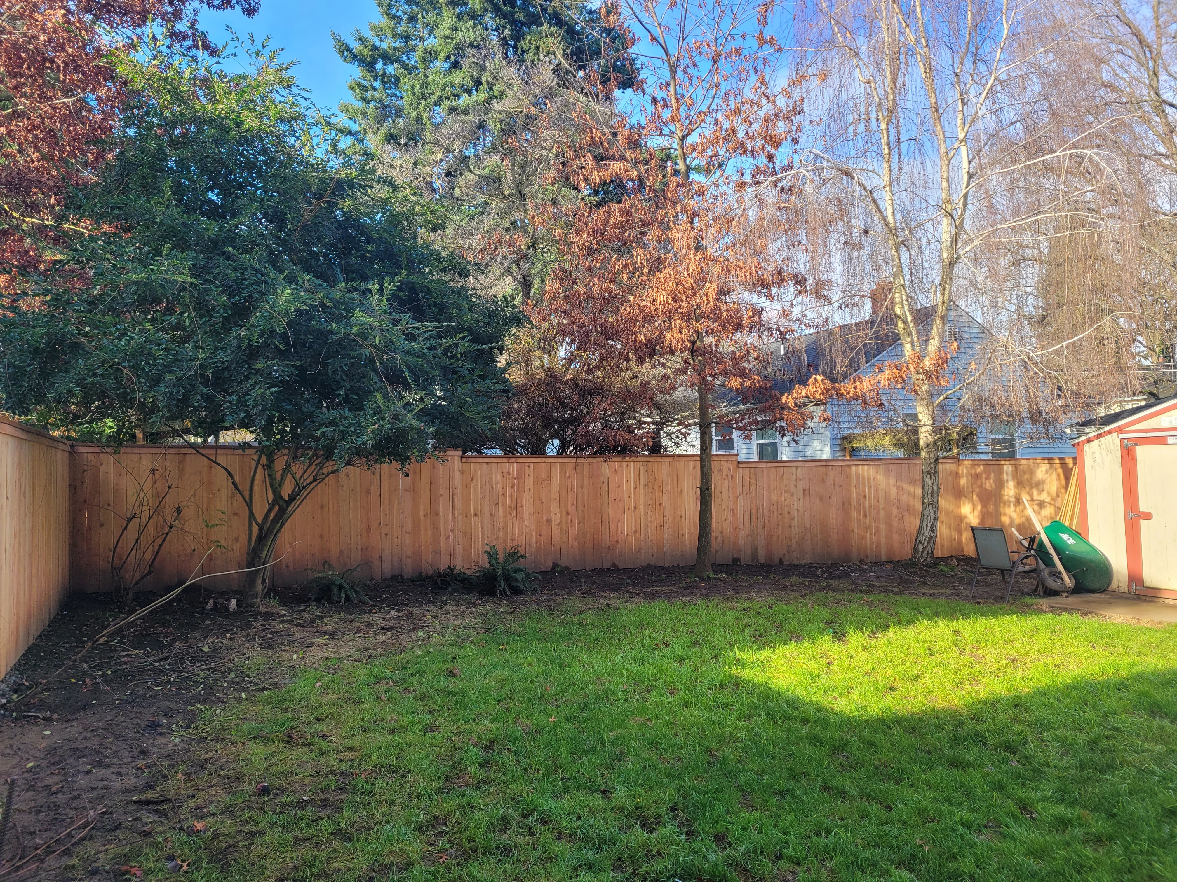 NE 7th Cedar Fence Replacement thumbnail 2