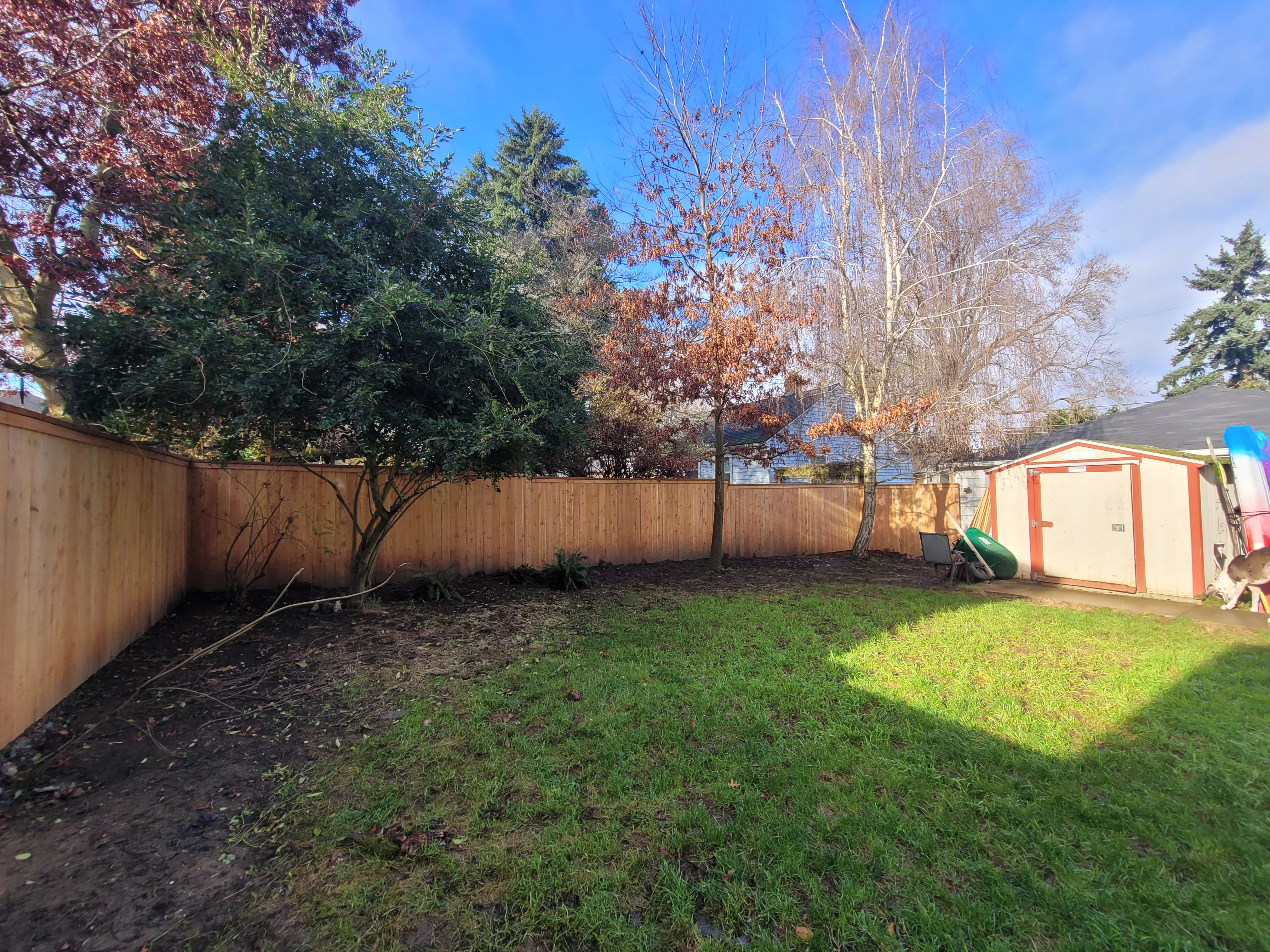 NE 7th Cedar Fence Replacement thumbnail 3