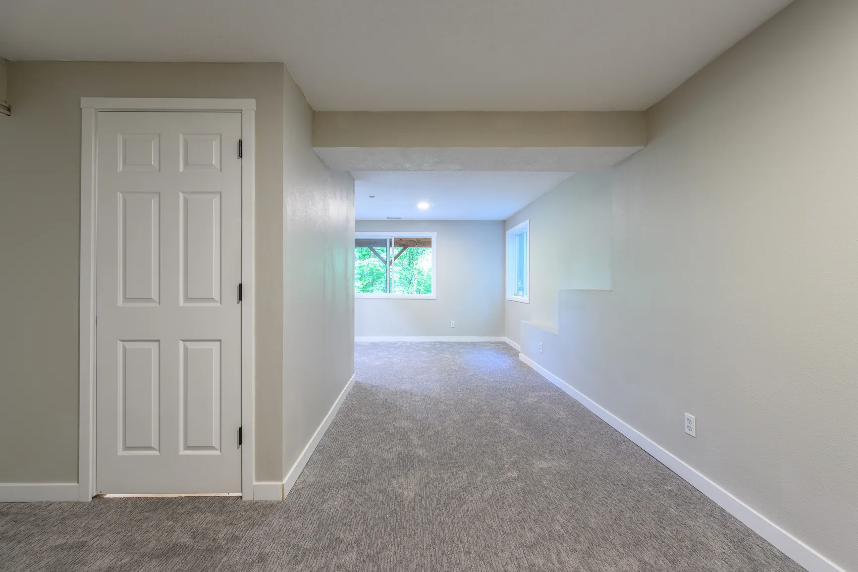 NW Skyline Complete Renovation thumbnail 17