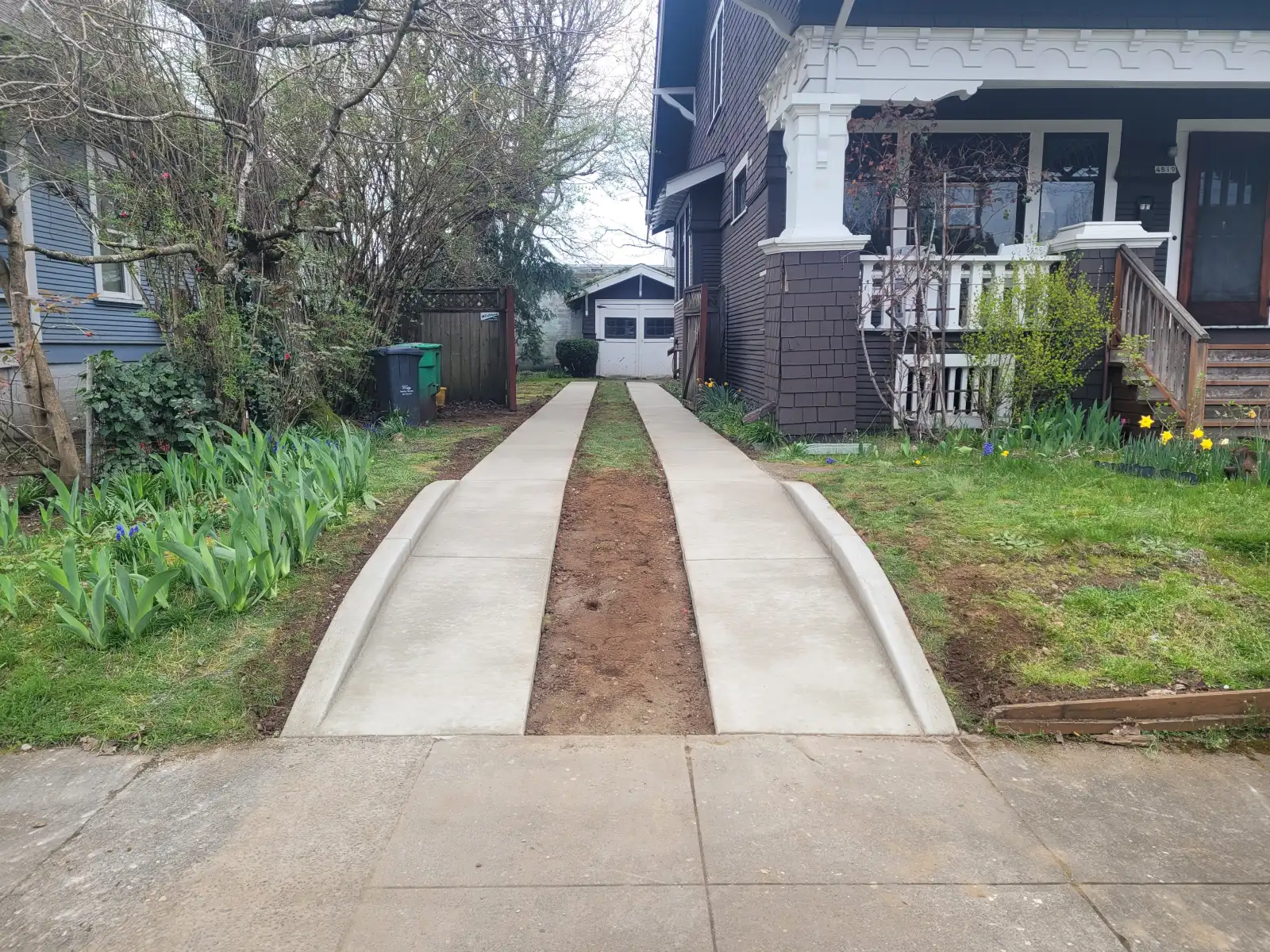 SE 70th Driveway Replacement and Retaining Walls - After 1