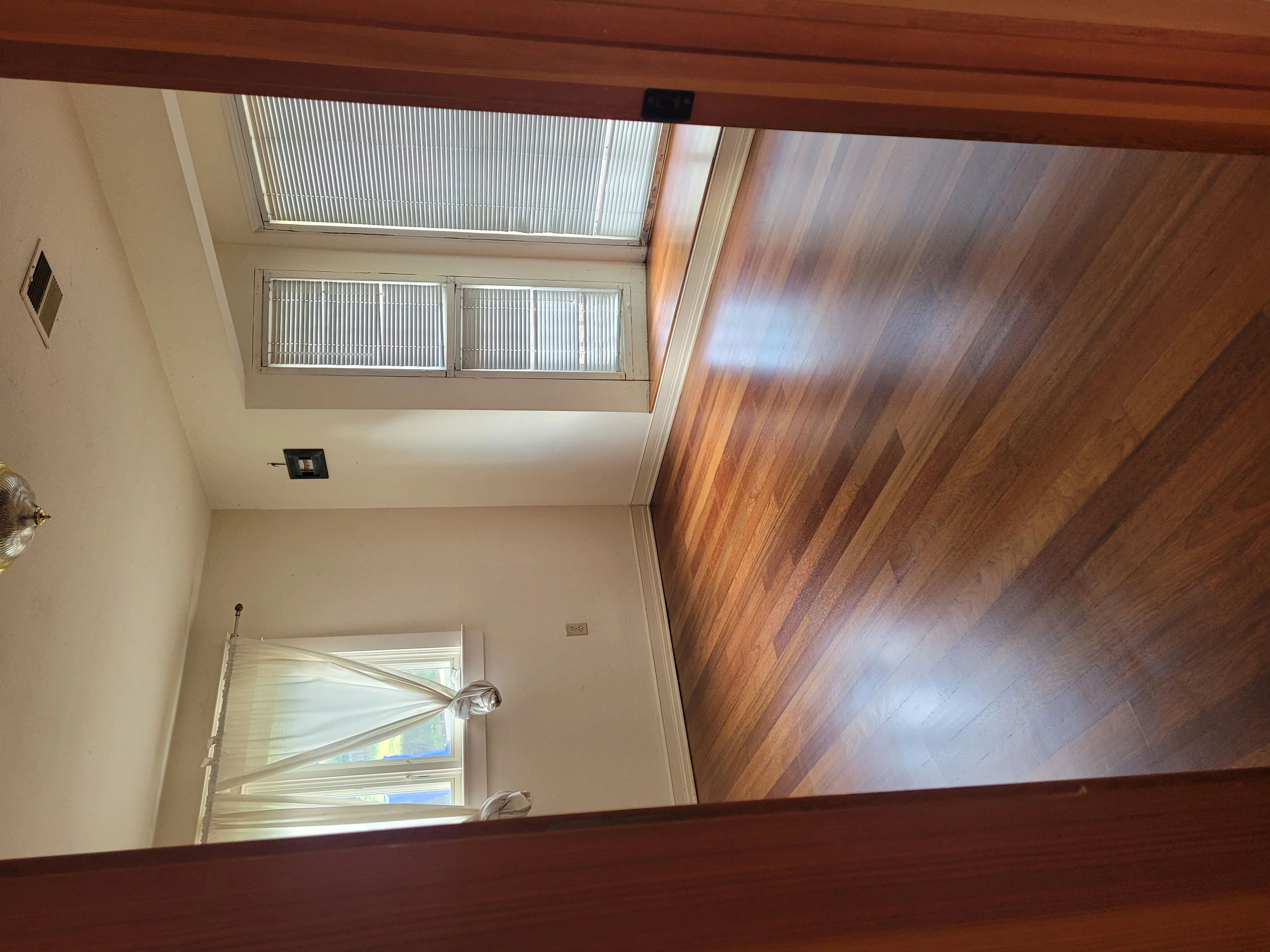 SW 39th Interior Refinishing & Upgrade thumbnail 5