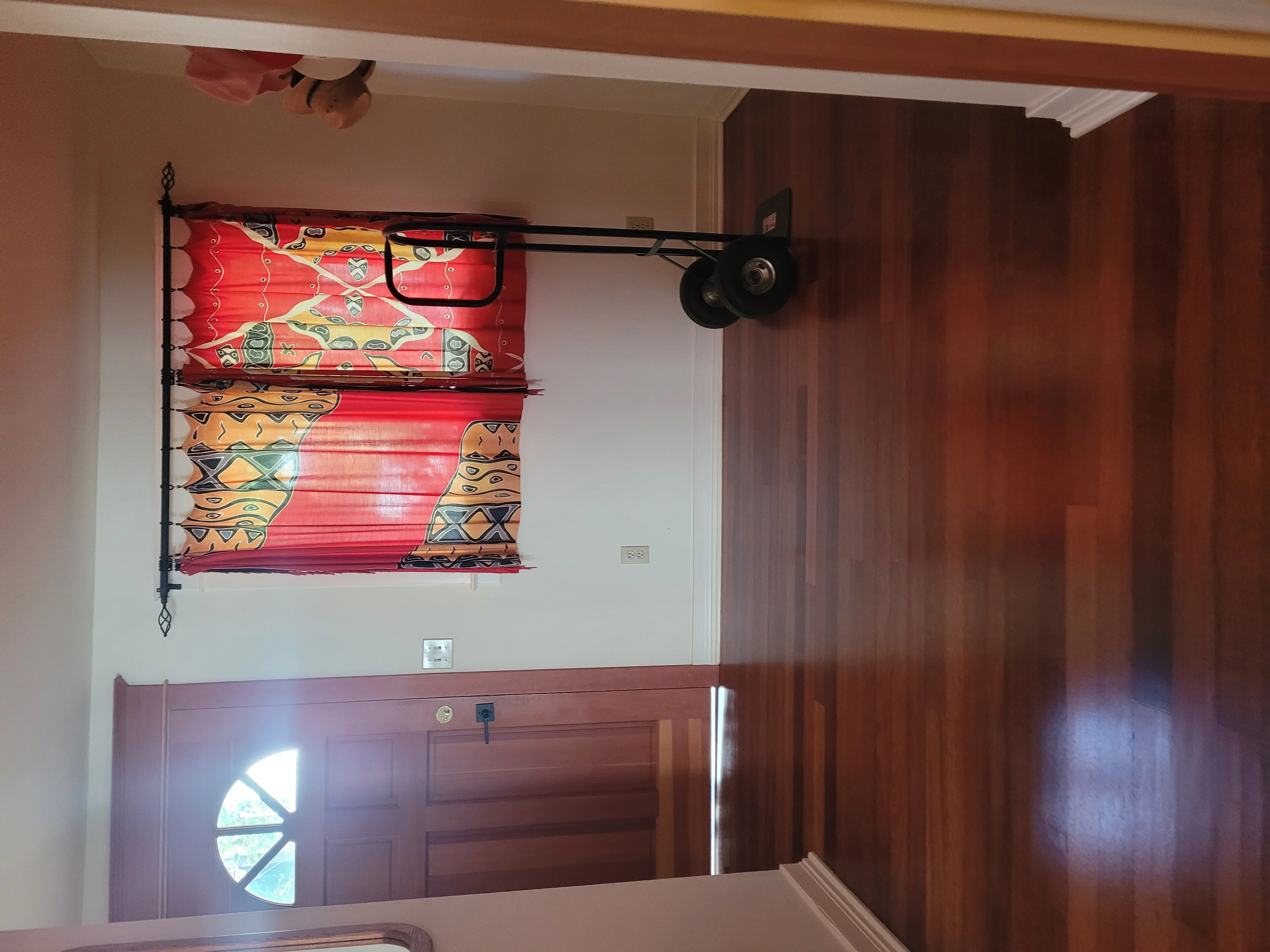 SW 39th Interior Refinishing & Upgrade thumbnail 6