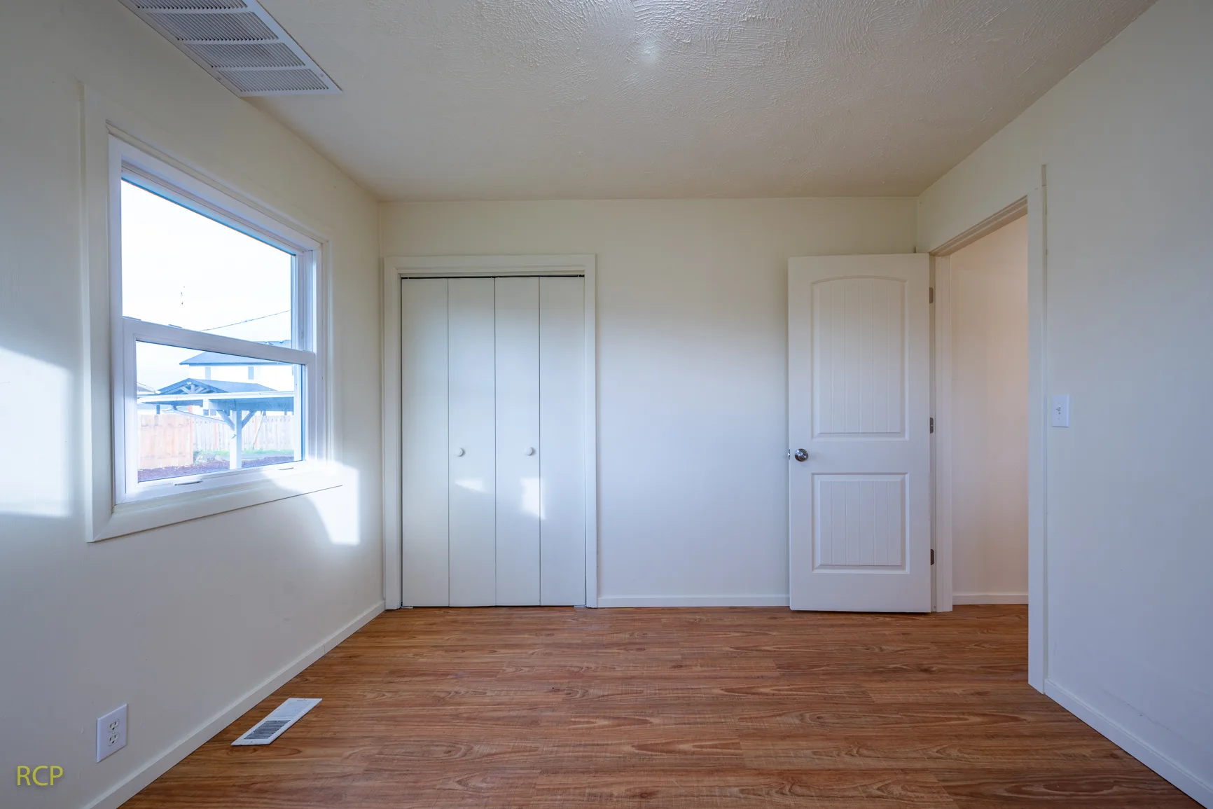 Toliver Road Full Renovation thumbnail 11